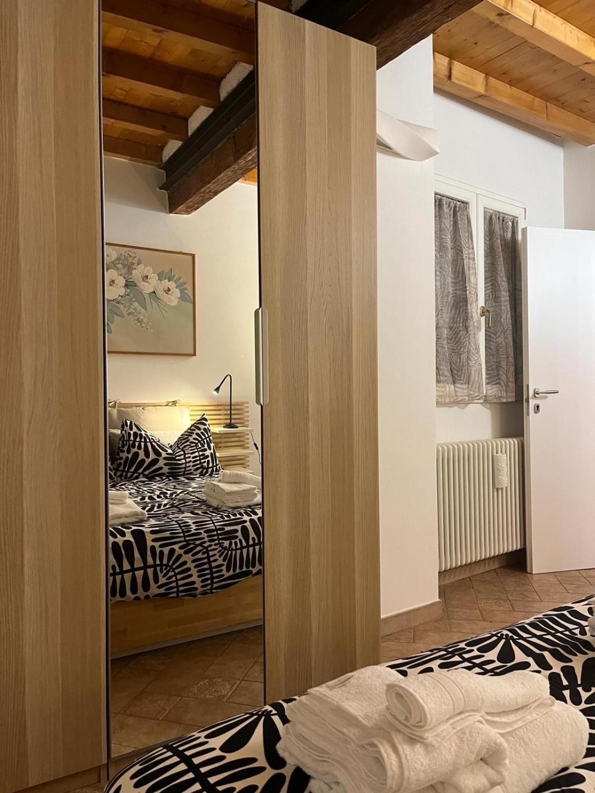 Casa Vacanze Myrasol Appartement Bologna Buitenkant foto