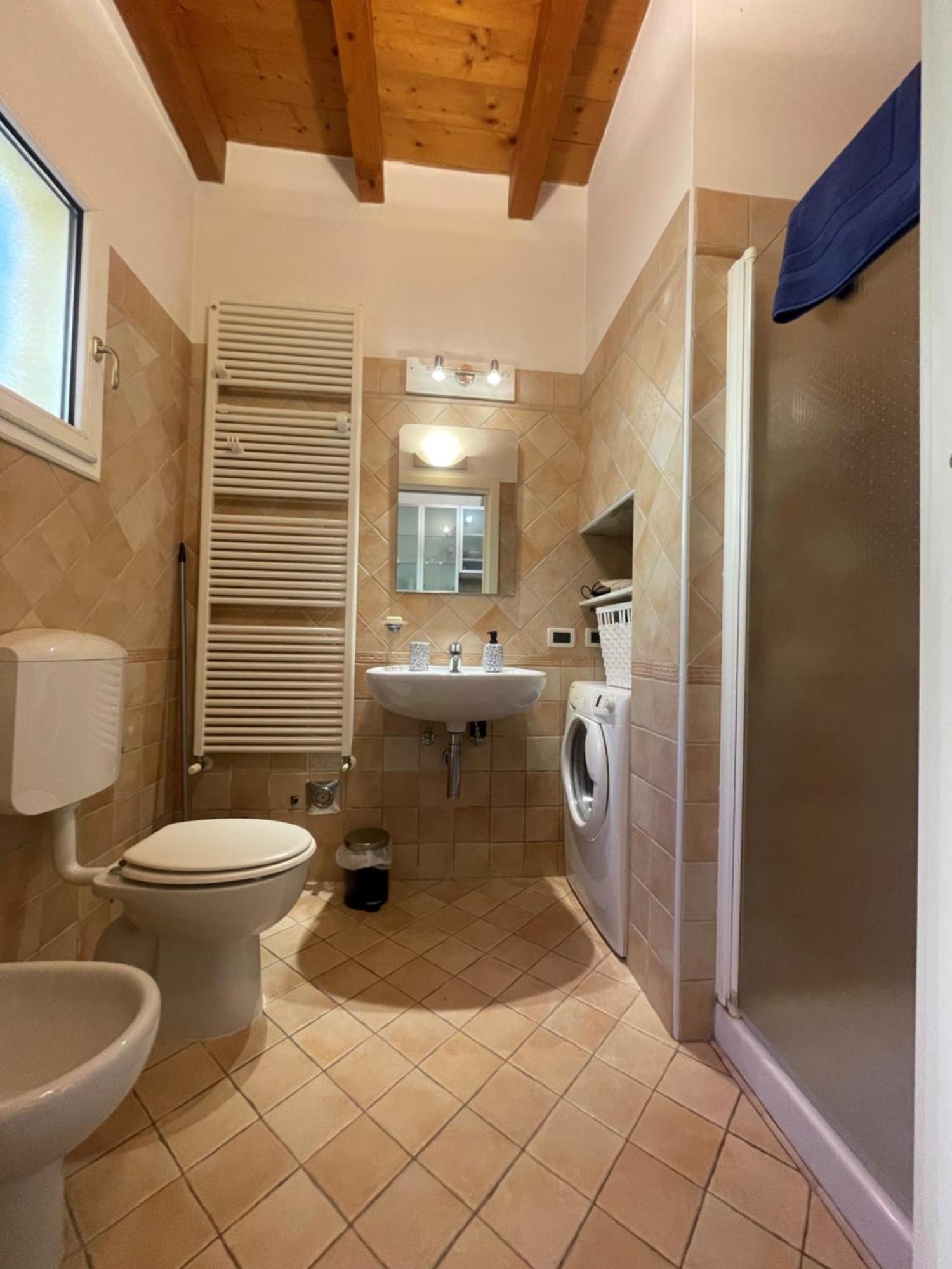 Casa Vacanze Myrasol Appartement Bologna Buitenkant foto